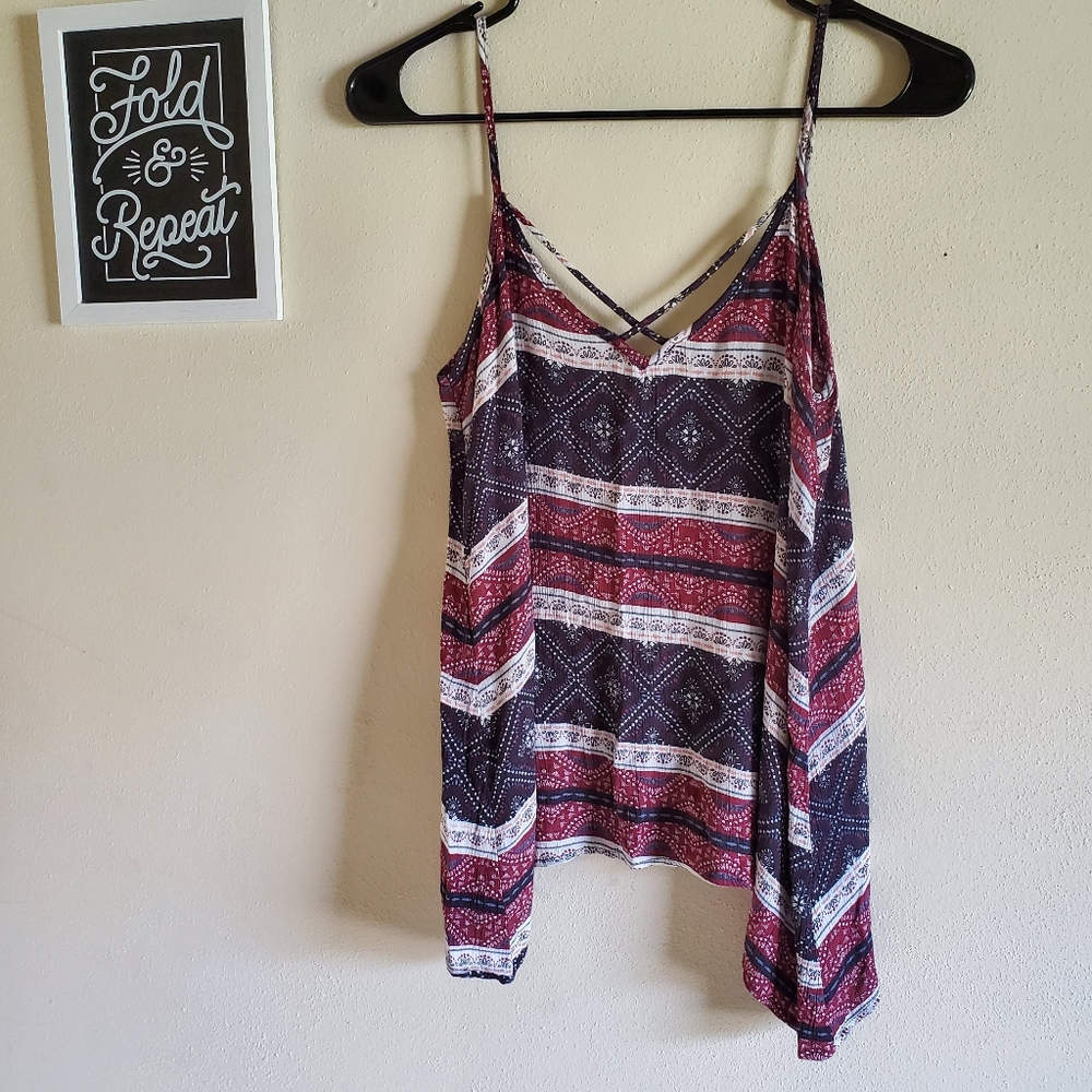 Flowy latice front tank